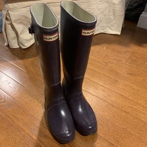 Hunter Women’s Original Rain Boots Dark Purple